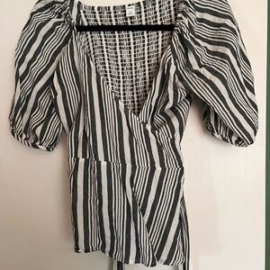 Old Navy striped wrap blouse puff sleeve XS